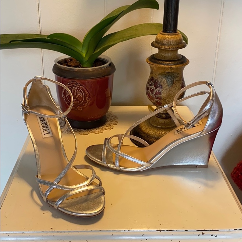 BADGLEY MISCHKA Toni Wedges